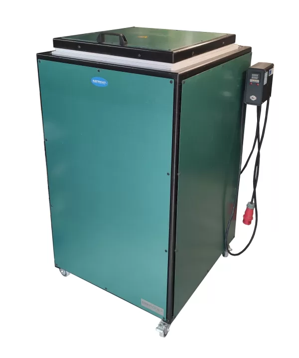 Tempering chamber insulation