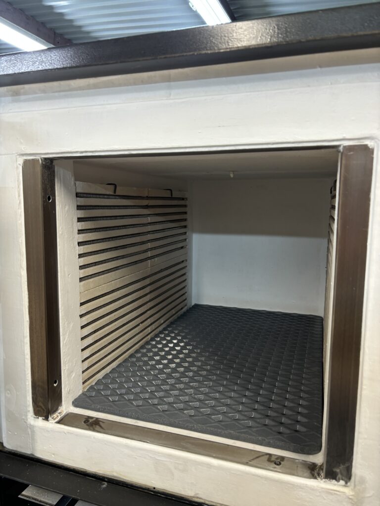 Heating chamber interior